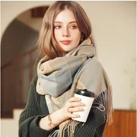 Mutig Wollschal Damen Winter Senior Plaid Kaschmir Schal,übergroßer185*65cm Schal, (Tartan Schultertuch Mit Quasten,Warmer Oversized Poncho,Mischfarbe, Winter Geschenke für Mama, Freundin oder Schwester,Weihnachtsgeschenk), Aus 100 % Kaschmir-Imitat 