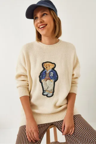 Bestickter Übergroßer Rundhalsausschnitt-Pullover
