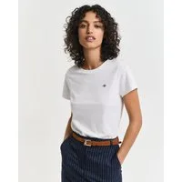 Gant T-Shirt REG SHIELD KA T-SHIRT mit einer kleinen aufgestickten Wappen-Grafik auf der Brust