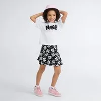 Nike Sportswear T-Shirt & Shorts NKG BOLD PLAY SCOOTER SET (2-tlg) 2-teiliges Set aus T-Shirt und Shorts, für Kinder