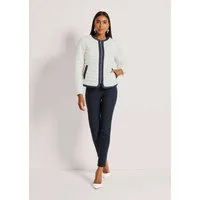 MADELEINE Outdoorjacke Leichte Übergangsjacke mit Fütterung Kontrastreiche Steppjacke mit Rundhalsausschnitt, Reißverschluss
