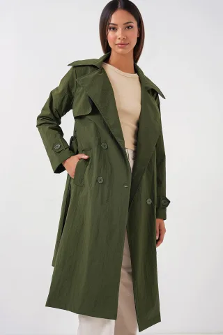 Doppelreihiger, langer trenchcoat mit Taschen