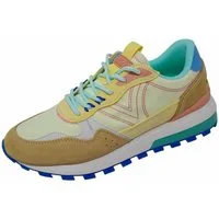 Victoria Sneaker