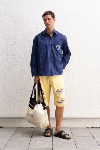 Zerstörte Denim-Shorts