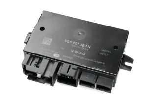 Steuergerät Anhängerkupplung AHK 5Q0 907 383 L - parametriert für Audi Q2 GA