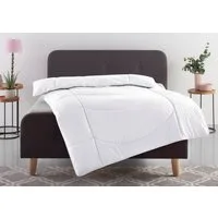 OTTO home Microfaserbettdecke Microlux, Bettdecke 135x200 cm und Übergrößen bis 240x220cm, Füllung: Feuchtigkeitsregulierende 3D Klimafaser (Polyester), Bezug: Microfaser-Feinbatist, fest versteppter Bezug - keine Bettwäsche nötig, Sommer, Winter