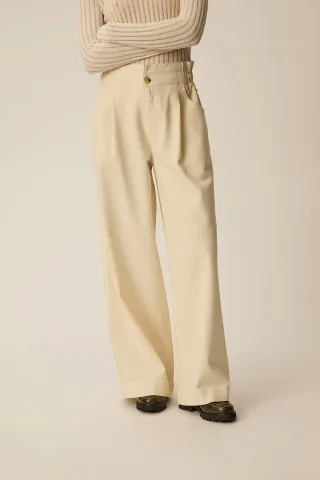 des petits hauts - Marlenehose mit hohem Bund und weitem Bein beige - Gr. - 36