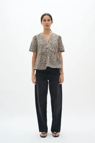 Kurzarm-Bluse Gerade Passform Classic Leopard
