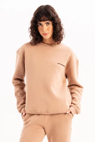 JUSTEVER Damen-Sweatshirt mit Rundhalsausschnitt, Stickerei, gefüttert mit feinem Fleece-Innenfutter und der Farbe Mink - Rigil