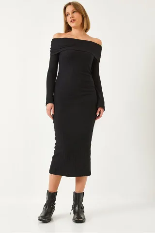 Trägerloses Ripp-Midi-Kleid