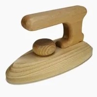Lotes Toys Kinder-Bügeleisen Holz Bügeleisen Groß, (packung, 1-tlg), aus hochwertigem Eschenholz gefertigt