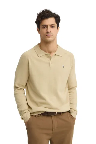 Pullover beige mit geknöpftem Polokragen und Rigby Go Logo