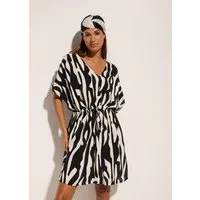 bonprix Strandkleid aus Viskose, Kurzarm, figurumspielende Passform, ohne Kragen