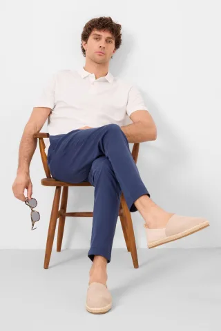 Herren Chinos mit geradem Bein aus Gabardine