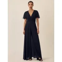 Apart Jumpsuit mit fließendem Beinverlauf