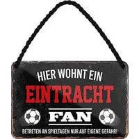schilderkreis24 Metallschild Hier Wohnt ein Eintracht Fan