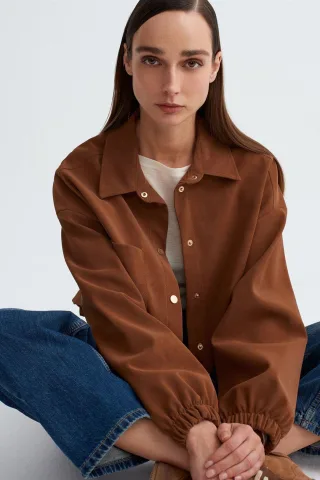 Übergroße Cropped Fausleder Bomberjacke