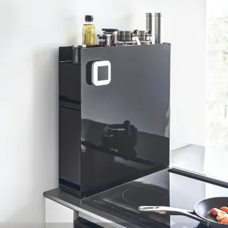 Yamazaki Gewürzregal schmal ausziehbar 12x52cm Metall schwarz 10573 Ein funktionaler Organizer für die Küchennische mit zwei praktischen Auszügen.