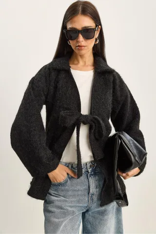 Strukturierter Übergroßer V-Ausschnitt Cardigan mit Bindegürtel