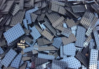 30 verschiedene LEGO® Platten gemischt in der Farbe schwarz