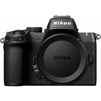 Nikon Z50II Kit DX 18-140 VR Systemkamera (NIKKOR Z DX 18–140 mm 1:3,5–6,3 VR, 20,9 MP, WLAN (Wi-Fi), Bluetooth)