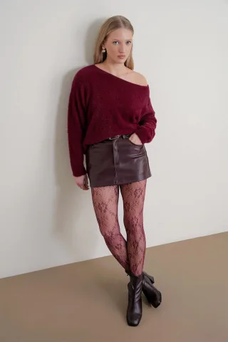 Asymmetrischer Kragen Strickpullover