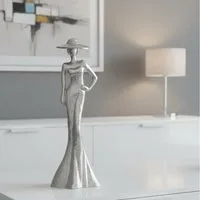 MF Dekofigur Lady Tatjana Elegante Aluminium Figur in Silber – Deko für Innenräume (1 St)