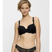 Triumph T-Shirt-BH Amourette Charm schöner Mix aus glattem Jersey und zarter Stretch-Spitze
