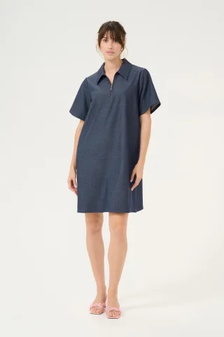 Blau