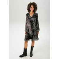Aniston CASUAL Tunikakleid im fantasievollen Paisley-Muster-Mix