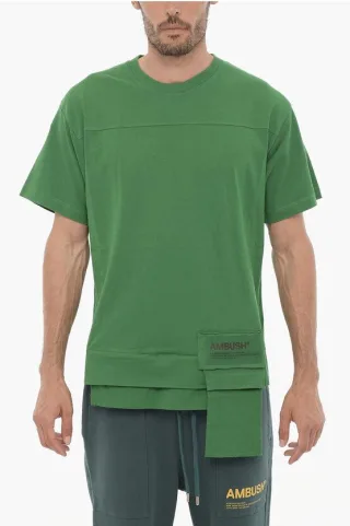 Einfarbiges AMAZON SEA FOAM Rundhals-T-Shirt mit Taillentasche in Grün