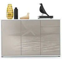 Vladon Kommode Ben V3 (Kommode, mit 3 Türen und 2 Schubladen), Weiß matt/Sandgrau Hochglanz (117 x 74 x 36 cm)