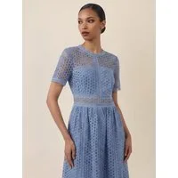 Apart Spitzenkleid mit Häkelspitze und Transparenz