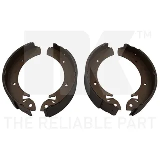 NK Bremsbackensatz hinten Hyundai Mercedes Nissan Ssangyong