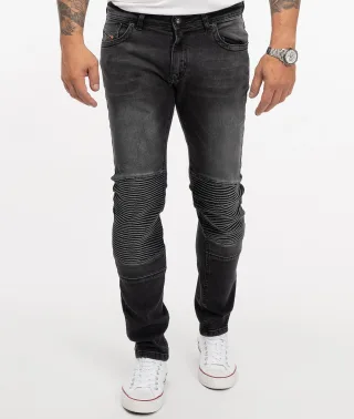 Schwarz