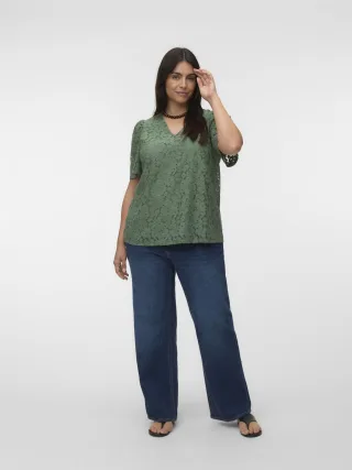 VERO MODA CURVE - VMCHONEY LACE S/S TOP WVN GA CUR - Gr. - 44
