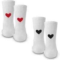 Made by Nami Socken Weiße Crew Socks 2-er Set aus Baumwolle Damen 35-40 (Set, 2 Paar) Weiße Retro Tennis Socken mit Herzen, atmungsaktiv
