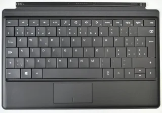 Microsoft Surface Type Cover [2. Generation QWERTZ-CH-Layout] schwarz