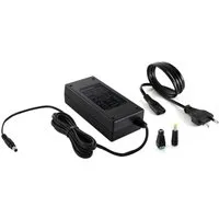 Poppstar Universal AC DC Netzteil 12V 6A 72 W Universal-Netzteil (Kabellänge 2,5 m (5,5x2,5mm Anschluss mit 2 Adaptersteckern)