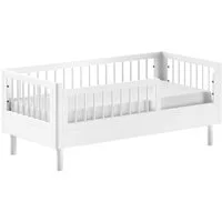 Vipack Kinderbett Forrest Juniorbett 70/140 cm, mit Sprossen, Buche massiv (B/H/T ca.: 144x60x74 cm, mit Lattenrost, weiß lackiert), vorne mit Absturzschutz u. niedriger Betteinstieg