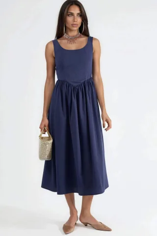 Midi-Kleid mit quadratischem Ausschnitt und Schleifendetail
