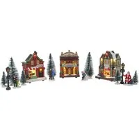 Spetebo Weihnachtsdorf LED Weihnachtsdorf - Set 17-teilig -, Weihnachtsszene mit 9 warmweißen LED - Figuren Häuser Tannen