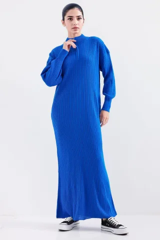 Strukturierte Strickkleid mit halb Stehkragen und Reißverschluss