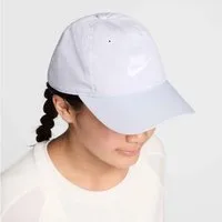 Nike Sportswear Baseball Cap K NK CLUB CAP US CB FUT WSH gewaschene Optik, einfaches Design, leichtes Tragegefühl