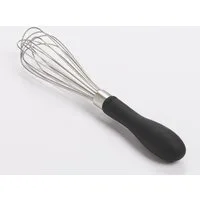 OXO Good Grips Schneebesen, kompakte Größe von 18,5 cm