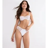 Triumph String Comfort Allure