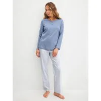 CALIDA Schlafanzug Striped Dreams (2 tlg) aus weicher Interlock-Qualität, mit langen Ärmeln, Hose gestreift