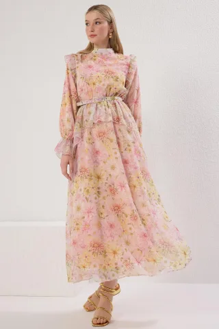 Sehr farbenfrohes, langes Hijab-Kleid mit Blumenmuster für Damen, geeignet für Tag und Nacht.