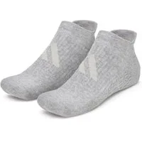 adidas Performance Sportsocken Adidas Studio Socks - Grey Rutschfeste Sohle mit Silikonprofil (mehr Grip bei Studio-Workouts)