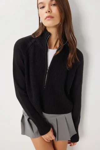 Rippstrick-Zipper-Kragenpullover